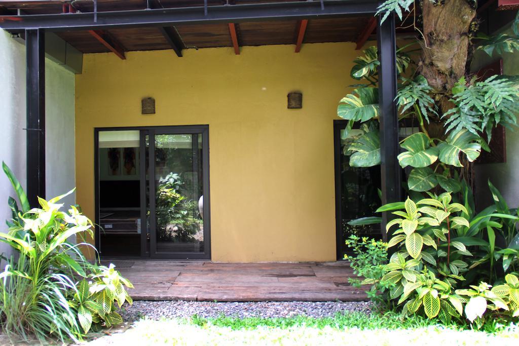 Villa Escondite - The Hotel Sri Jayewardenepura Kotte Kamer foto